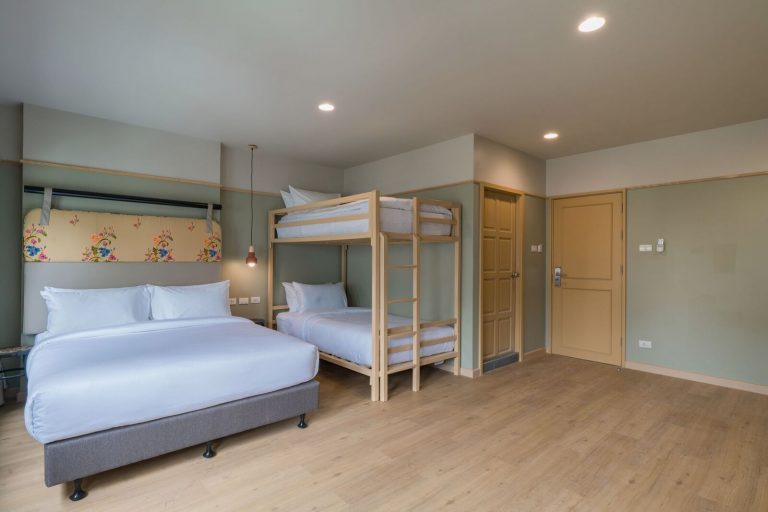 Family Suite with Adult Bunkbed